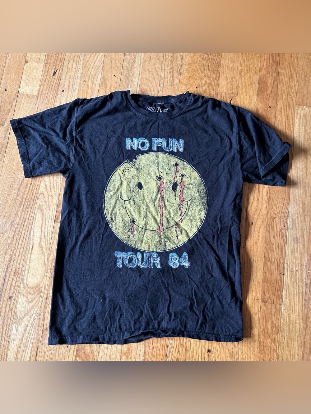No Fun Tour 84 Motley Crue concert t-shirt
